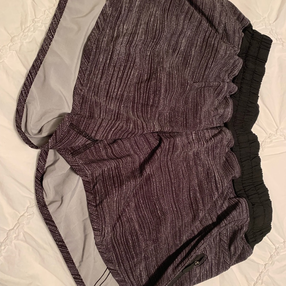 Lululemon tracker short 12